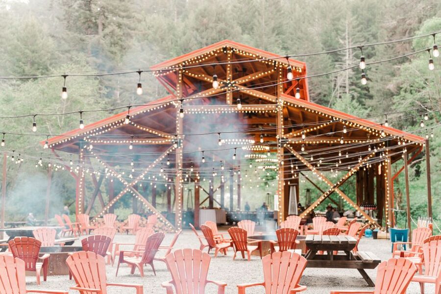 From Fort Bragg: Redwoods Train Ride and Nightclub Ticket - Riding the Skunk Train from Fort Bragg
