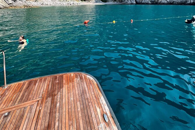 From Positano : Elite Capri Boat Day Free Bar, Brunch & City Walk - The 45-minute break at Punta Ventroso