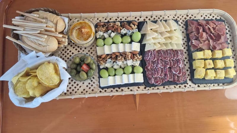 Fuengirola: Sunset Boat Tour - Cocktail Dinner & Champagne - Why the small group changes the experience