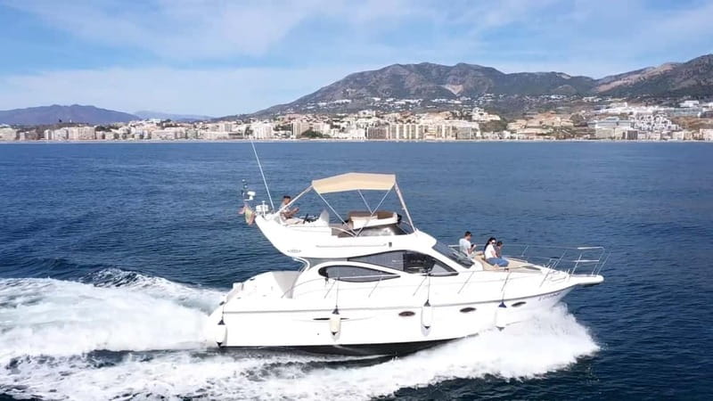 Fuengirola: Sunset Boat Tour - Cocktail Dinner & Champagne - Weather, comfort, and accessibility
