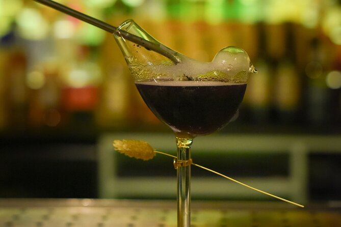 Gdansk Legends & Cocktails Tour: Historic Tales and Tasting - Three stories, told between three cocktail bars
