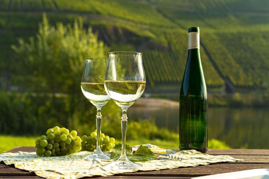 German Wine Self-Guided Tour in Munich's Old Town Wine Bars - Starting your wine walk in Munich’s Old Town
