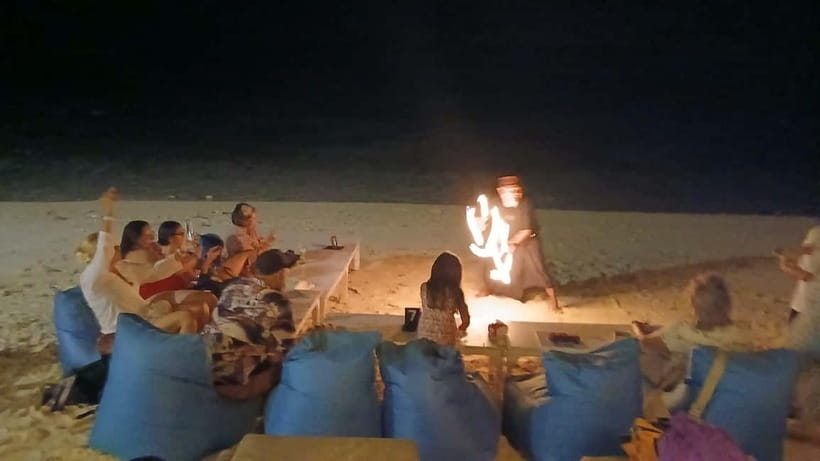 Gili Trawangan: Experience The Gili Fireshow with Cocktail - Practical tips for a smoother visit