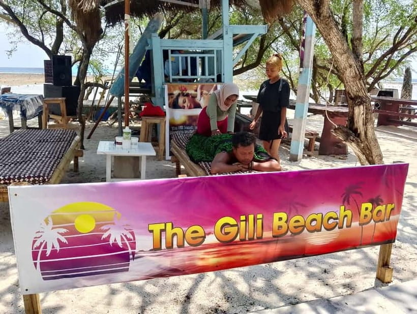 Gili Trawangan: Experience The Gili Fireshow with Cocktail - Should you book the Gili Fireshow?