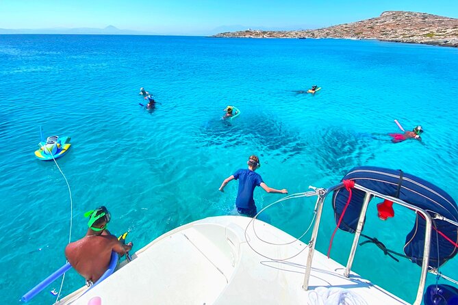Heraklion: Catamaran Cruise to Dia with Sunset, Meal & Bar - The Catamaran Setup and Service