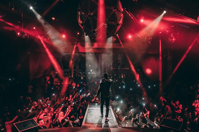 Hip Hop Party Bus Club Crawl - A $35 way to sample several Vegas clubs