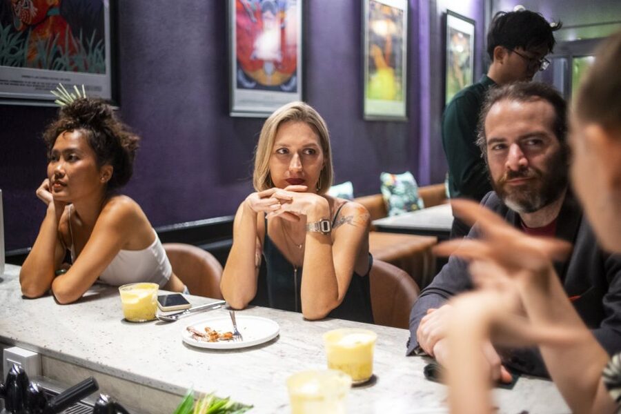 Ho Chi Minh City: Secret Cocktail Experience - Apartment cafes and creative spaces