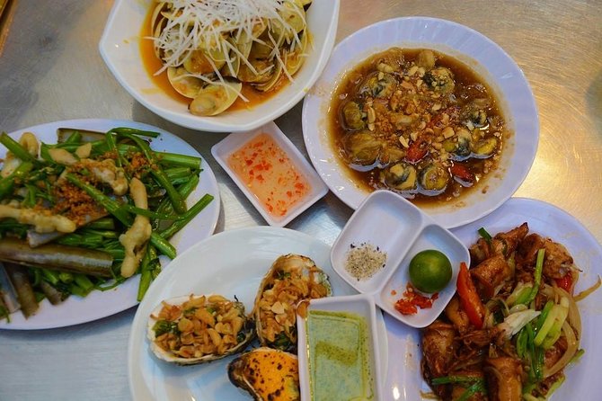 Ho Chi Minh Nightlife & Street Food Tour By Motorbike - How the four-hour schedule works