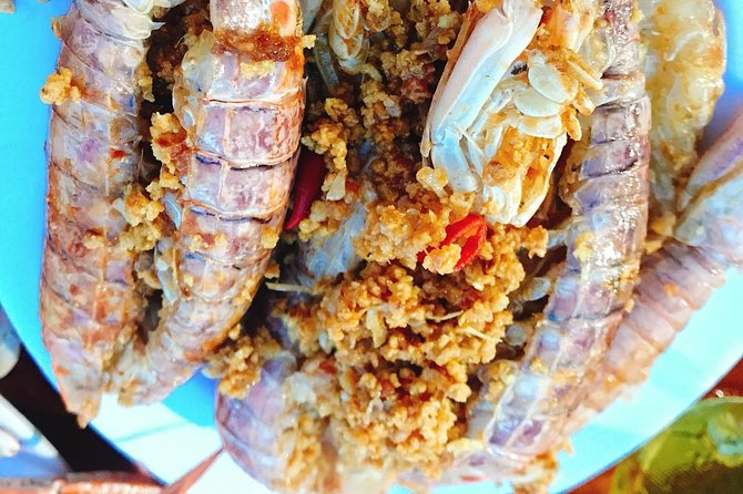 Hoi An Nightlife And Food Tour By Electric Scooter - Finishing With a Cocktail by the River