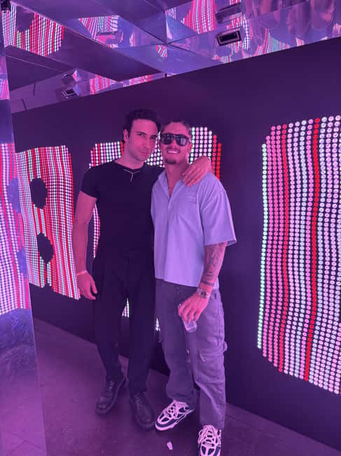 Ibiza: Nightlife Insider Tour with Pre-Club Drinks - Key points at a glance