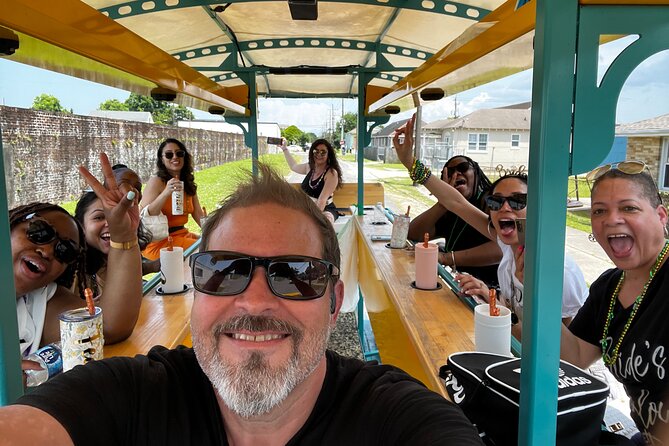 Irish Channel Bike Bar Tour: Murals, History and Bar Crawl - Port Orleans gives the crawl a second stop
