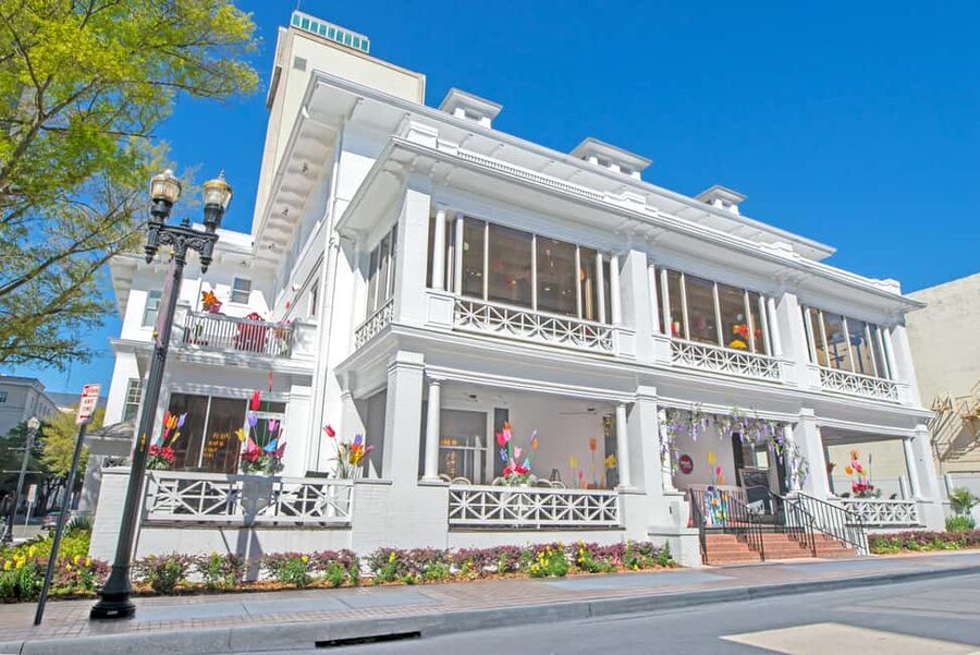 Jacksonville: Candy and Cocktails Class with Specialty Drink - What This Candy and Cocktails Class Is Really Like