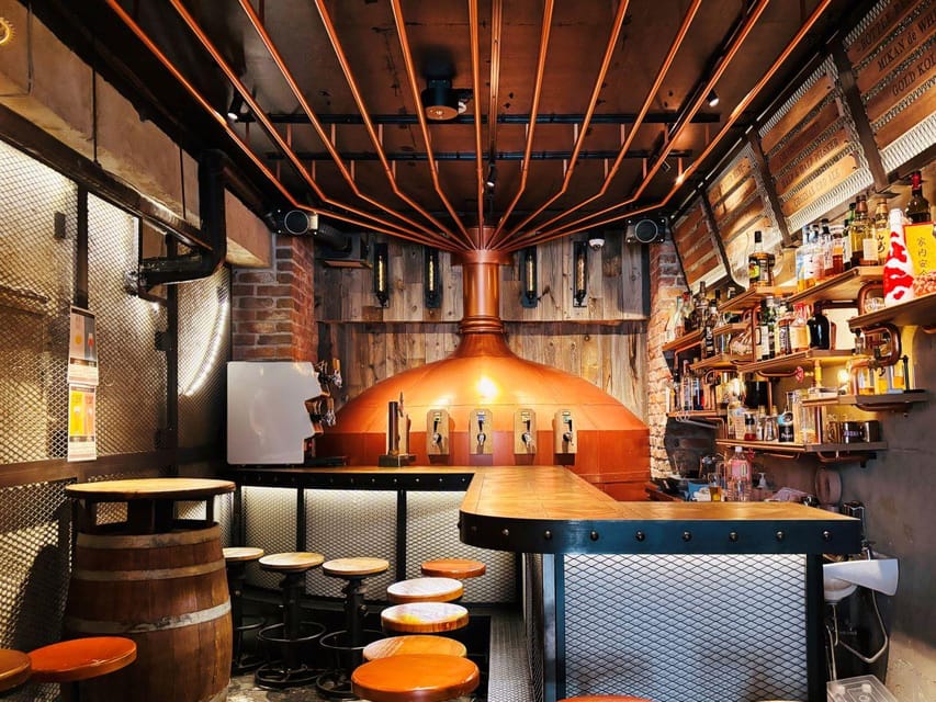 Kabukicho bar hopping & grab a bite tour - The guide can shape the whole evening