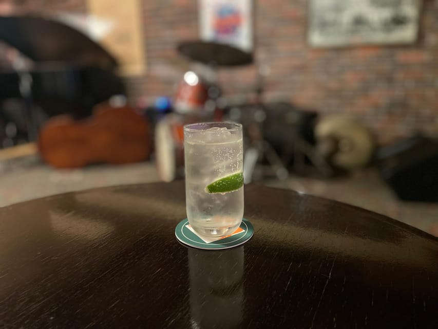 Kobe: Bar Hopping Tour with a Local Guide - Local customs and the social side of the tour