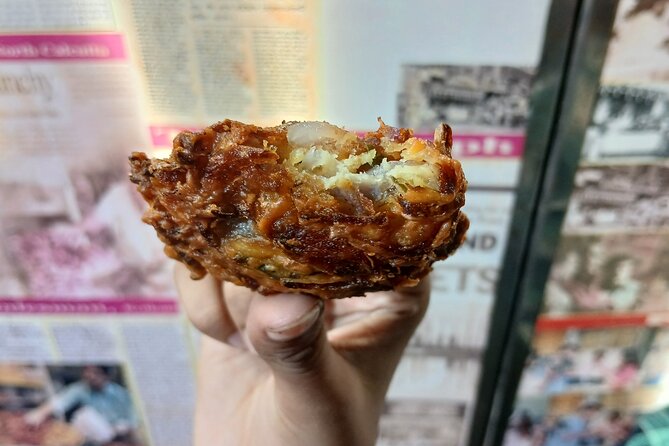 Kolkata Midtown Madness- A Street Food & Nightlife Tour - Chandni Chawk: Bengali comfort food and the evening finish