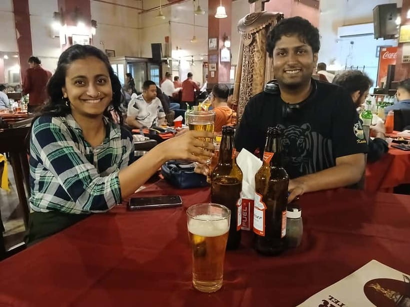 Kolkata Midtown Madness- A Street Food & Nightlife Tour - The final stop at an old-school bar