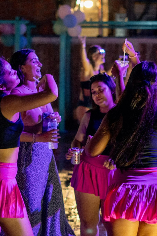 Krabi Pub Crawl - Join Nomads For The Best Night in Ao Nang! - The first bar sets the tone