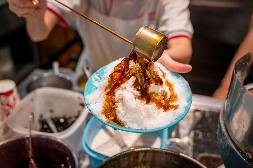 Kuala Lumpur: Nightlife Street Food Tour with 6 Tastings - Five useful things to know before booking