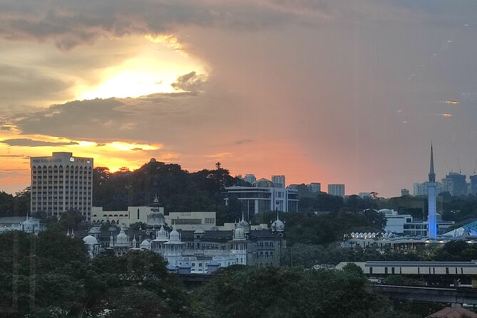 Kuala Lumpur's Nightlife Secrets and Street Food - Chocolate tea and Kuala Lumpur’s new tastes