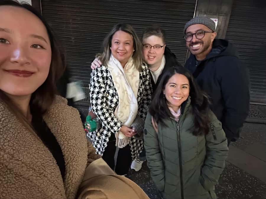 Kyoto: Food and Drink Bar Hopping Tour with Local Guide - What an evening with the guide can look like