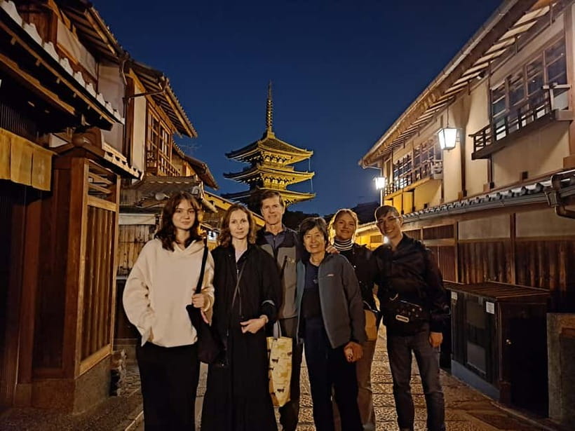 Kyoto: Izakaya Nightlife Tour with Local Guide - Booking advice and final verdict