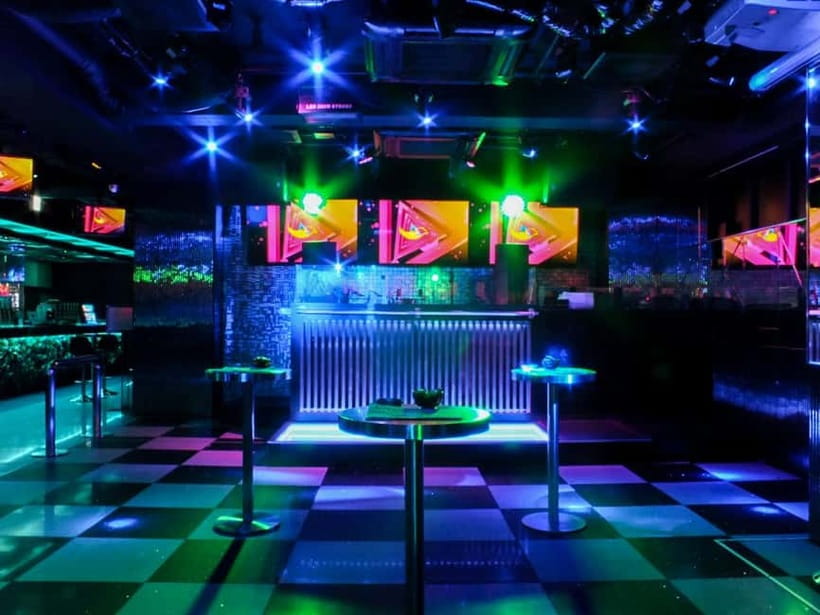 Kyoto: KITSUNE Nightclub Admission Ticket with Drink - Who will enjoy this club most