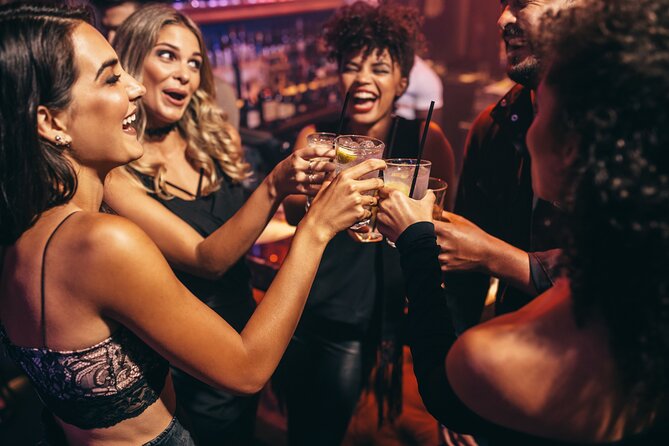 LA: TMZ Hollywood Nightlife Bar and Club Tour with Onboard DJ - The bus is part of the night