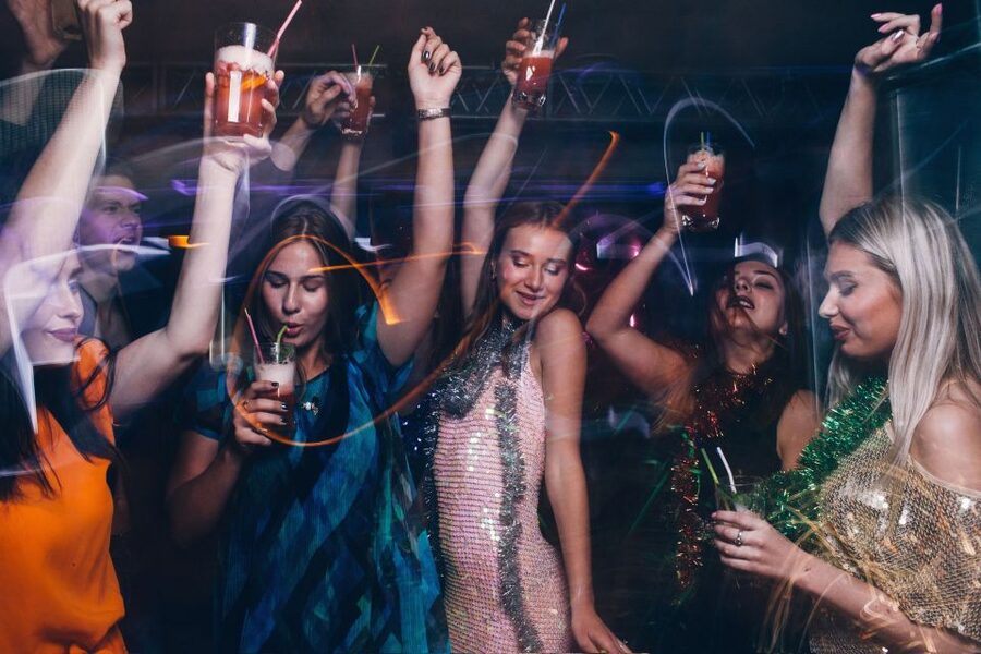 Las Vegas: Bachelorette Party Bus Club Crawl - What the Six-Hour Night Actually Feels Like