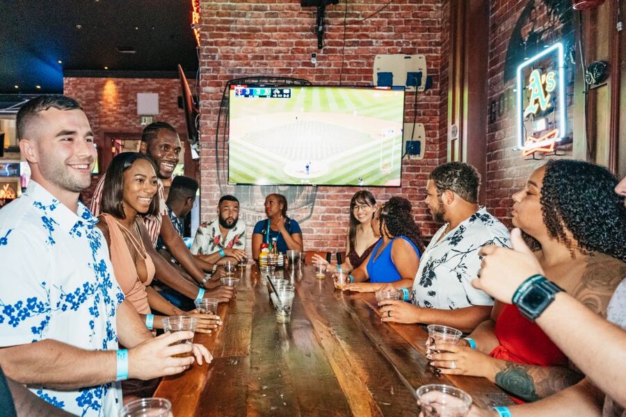 Las Vegas: Club Crawl and Party Bus with Free Drinks - Express entry and the final Las Vegas club