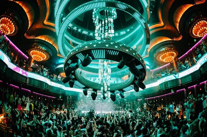 Las Vegas Club Crawl with Party Bus and Free Drinks - Booking, Changes, and Important Timing