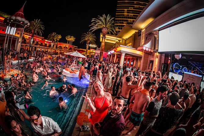 Las Vegas Nightclub VIP Entry with Party Bus - Why this $85 club tour can make sense