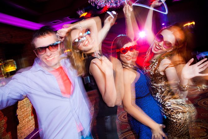 Las Vegas Party Bus Club Crawl - The party bus is the main event