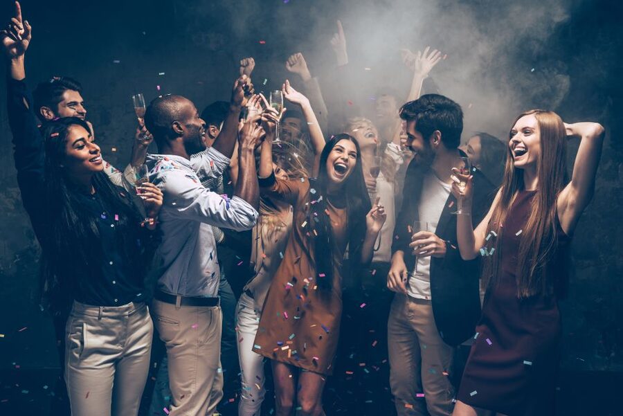 Las Vegas: Party Bus Nightlife Guided Tour - What the $45 Las Vegas nightlife crawl actually includes