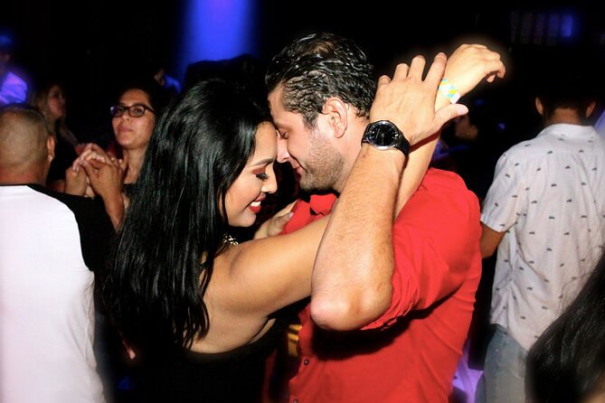 Latin Nightclub Tour by Party Bus w/ Fast-Pass Entry - Key points at a glance