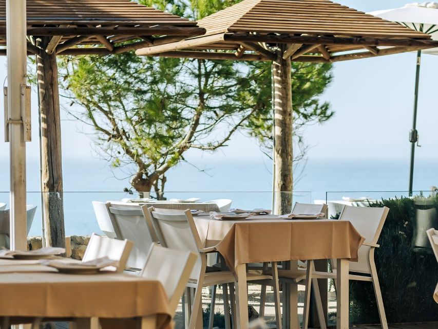 Lisbon Coast Tour: Paradise Beaches & Famous Beach Bars - Carcavelos and the Sunset Finish
