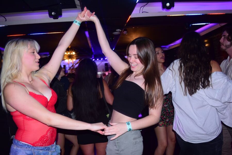 London: 4 Soho Nightclubs Crawl - Who should book this Soho nightlife crawl