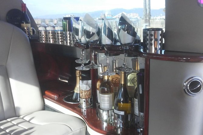 Los Angeles 6-Hour Custom Private Tour in a Dual Bar Limo - Hollywood Boulevard and the Walk of Fame