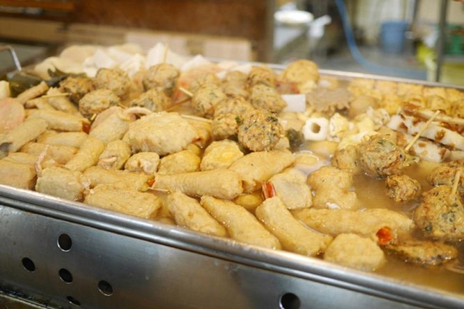 Low-cost local pub & bar crawling - Stop two: Marumasu-ya for river fish and an old izakaya mood