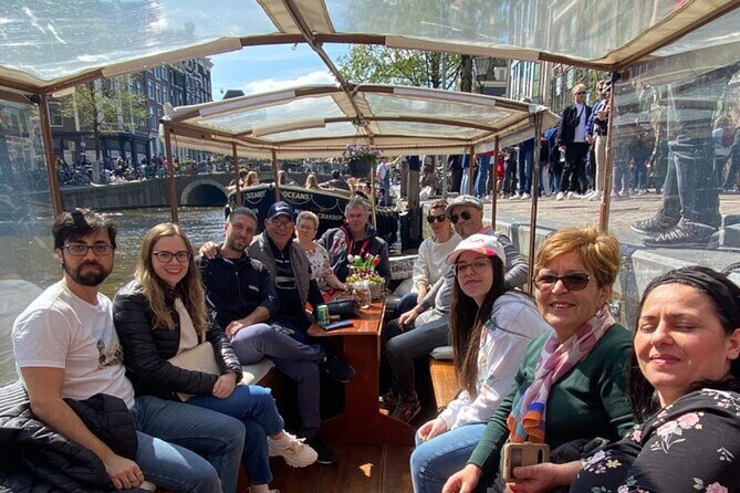 Luxury Amsterdam Canal Cruise – Unlimited Cocktails Included (1H) - Why this one-hour cruise works