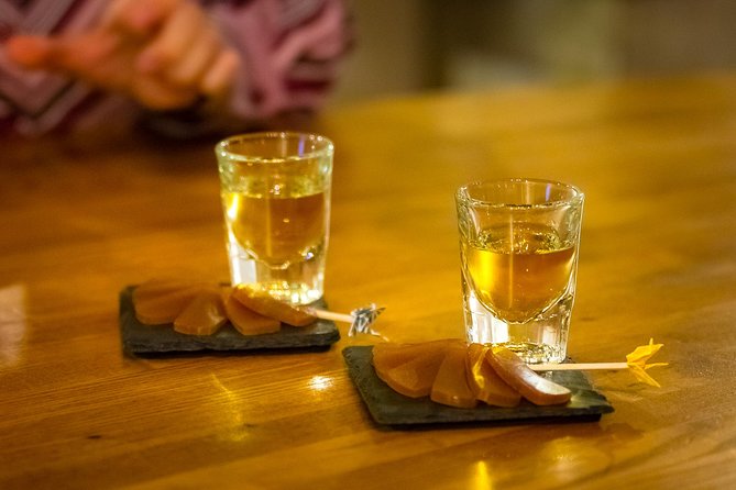 Luxury Tokyo Sake, Cocktail, Whisky and Pairing Tour - Shimbashi: local manners, microbrews, and a working Tokyo district