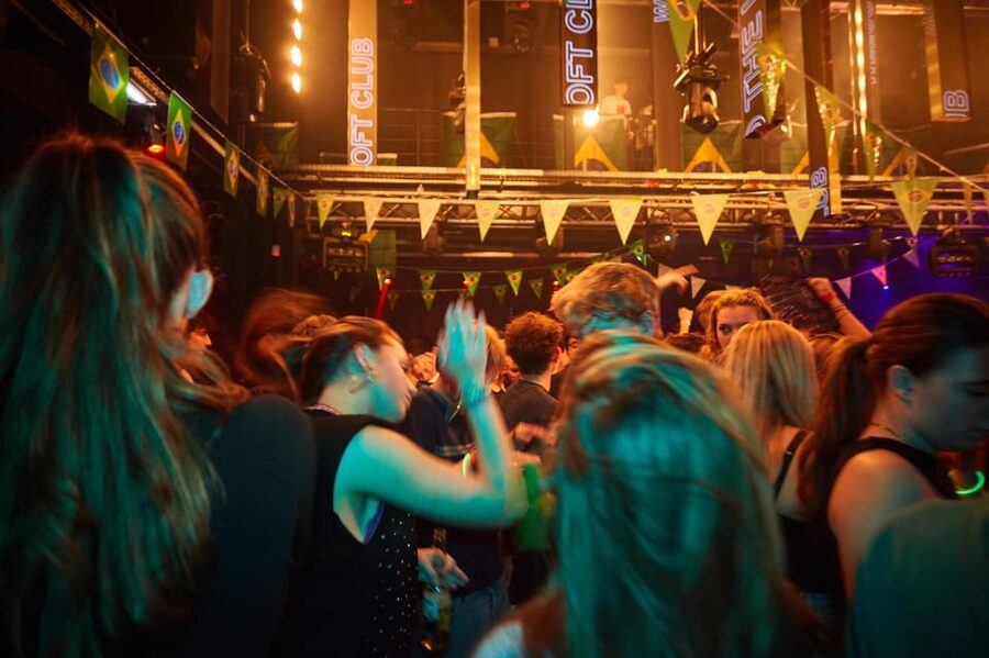 Lyon: Riviera Bar Crawl Party with Free Shots and Vip Entry - Booking Details Worth Knowing