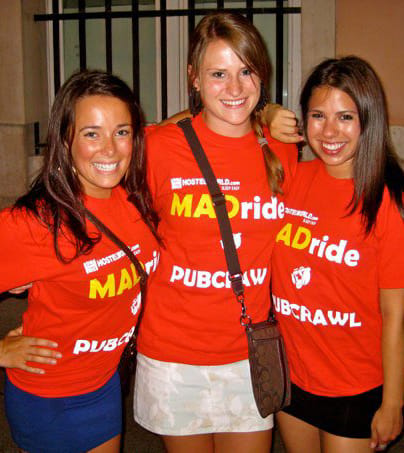 Madrid: Pub Crawl Madrid Running since 2005 Bar Exploration - Who will enjoy this Madrid night out