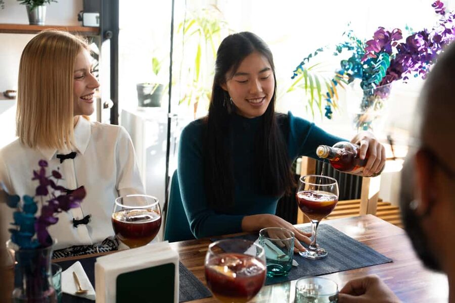 Madrid: Spanish Cocktail Workshop - Sangria, Tinto de Verano & Calimocho - What the 90 minutes are really like