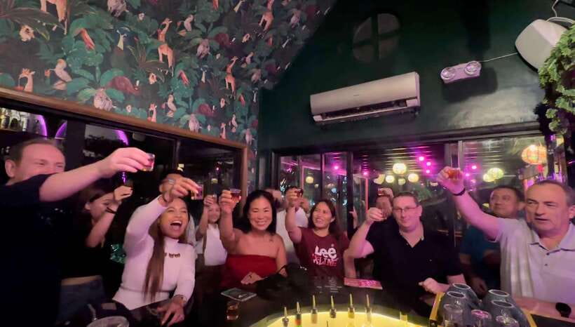⭐ Makati Bar Hopping and Pub Crawl Tour with Venus ⭐ - Four or Five Stops, Each with a Different Mood