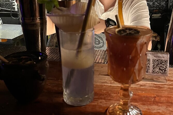 Makati Bar Hopping and Speakeasy, Pub and Club - Two Hours Around Poblacion