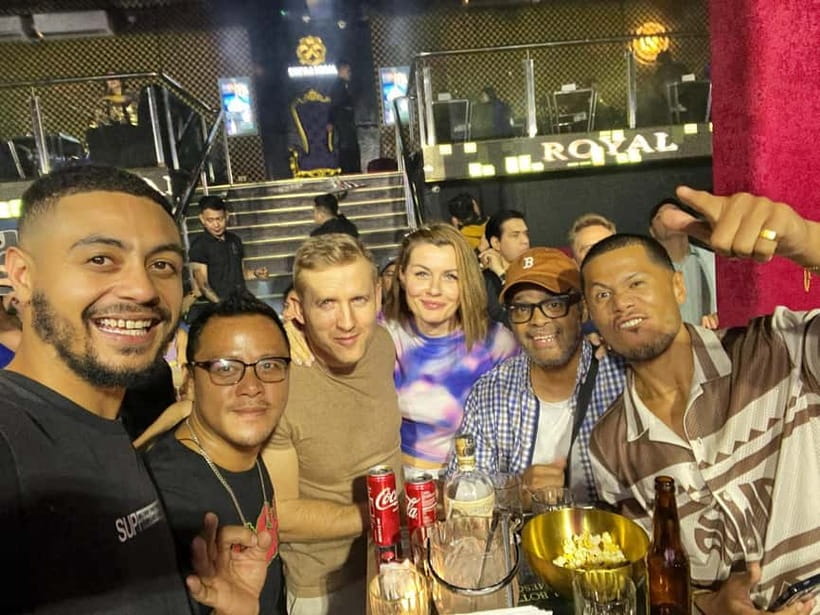 Makati Nightlife: VIP Access to Clubs, Rooftops & Go-Go Bars - Five details that shape the night