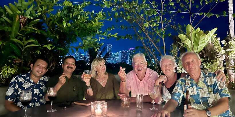 Makati Rooftop Barhopping with Local Guide - Booking details worth checking first