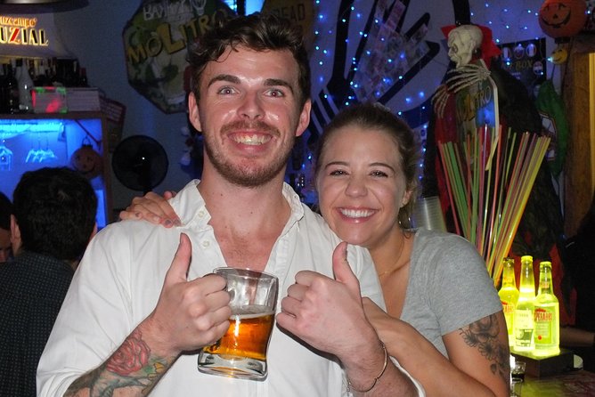 Malaga Nightlife Pub Crawl Tour with Drinks and Clubs Entry - Moving through Málaga’s local bars