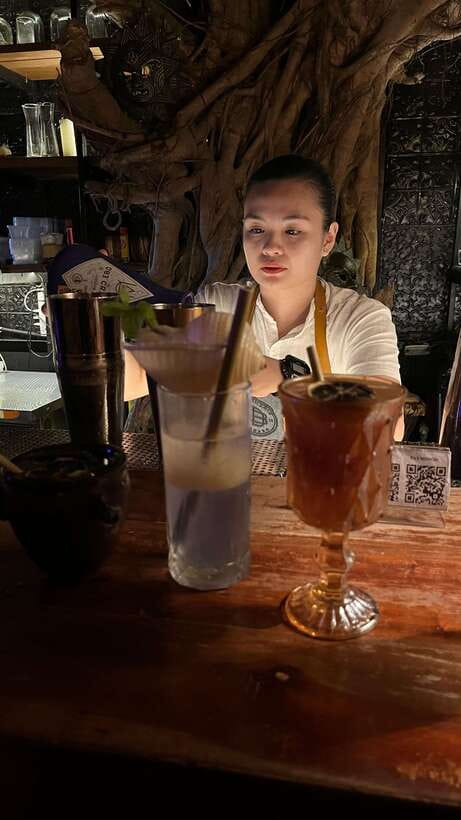 Manila Ultimate Nightlife Pub Crawl - Is $54 a fair price?