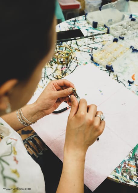 Maral Kunst : Jewelry Bar Experience (Jewelry Making) - Why the group size changes the experience